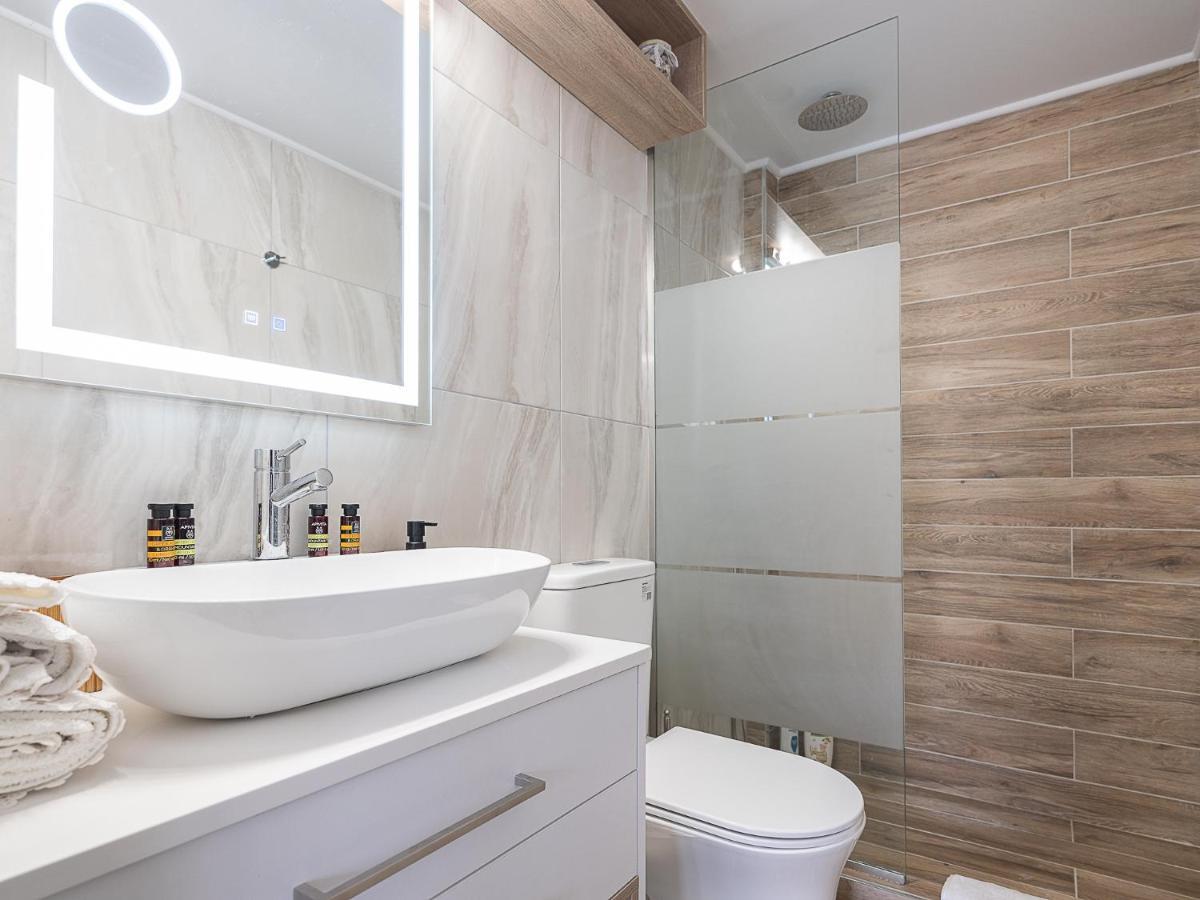 Cozy Studio In Dafnes Near To Heraklion Apartman Dafnész Kültér fotó